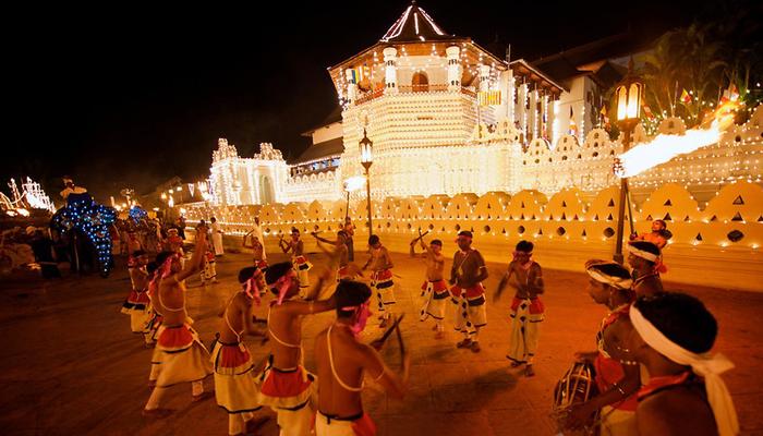 Kandy Perahera